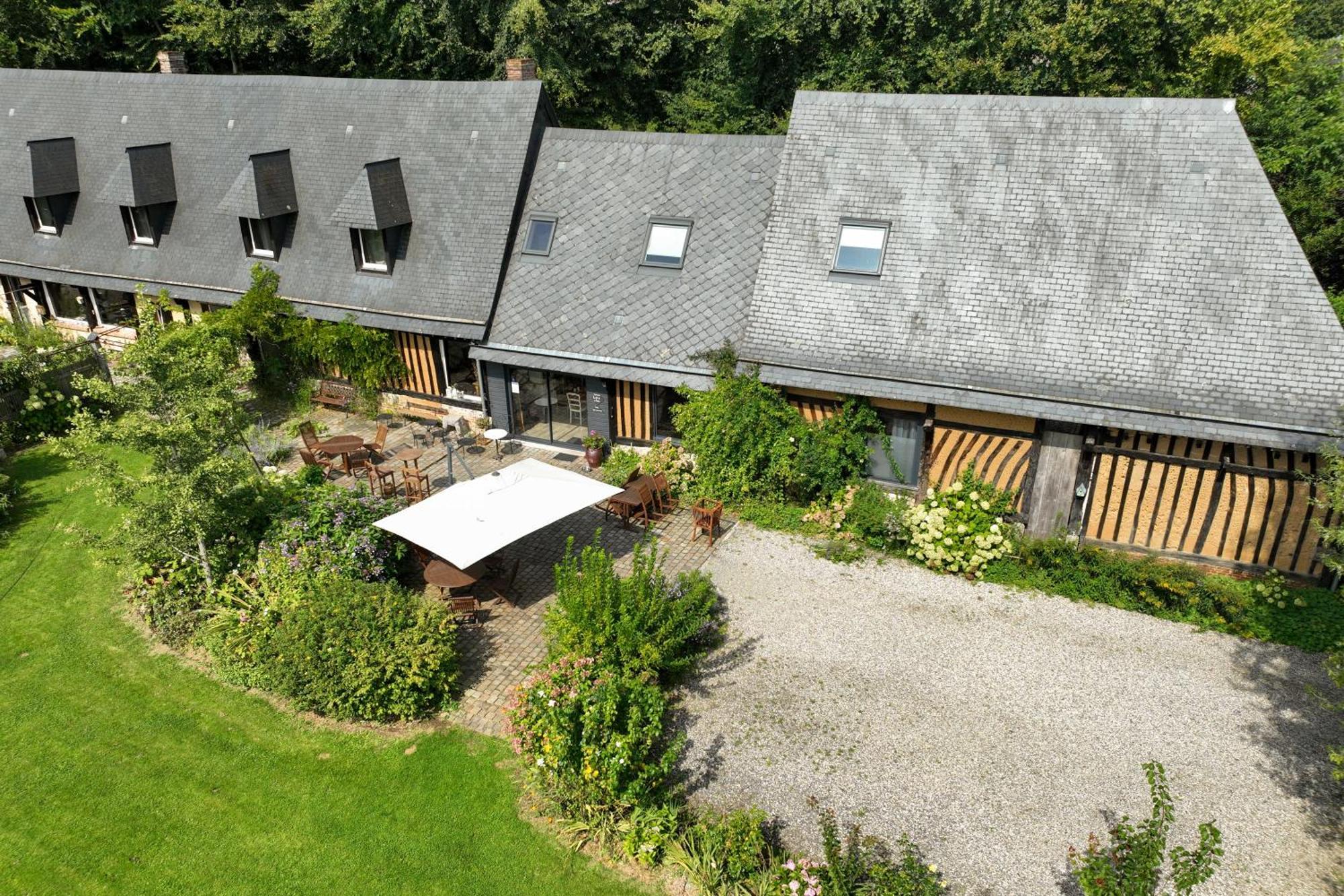 Le lit de la Saâne Auzouville-sur-Saâne Exterior foto